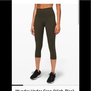 Lululemon Wunder Under 21” crop HR. Sz 2